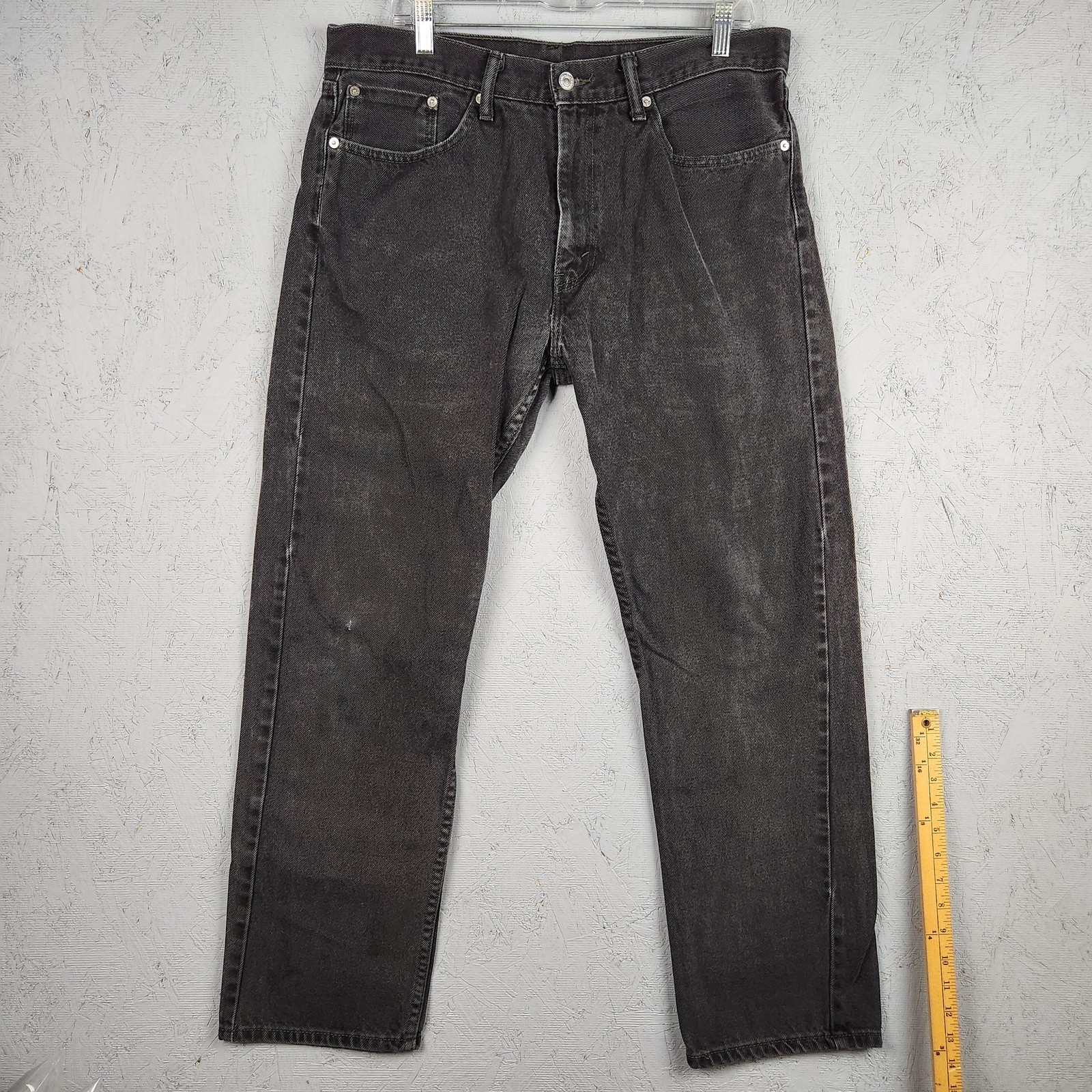 Levis 505 Jeans Mens 36×32 Black Charcoal Denim Straight Leg Red Tab Western