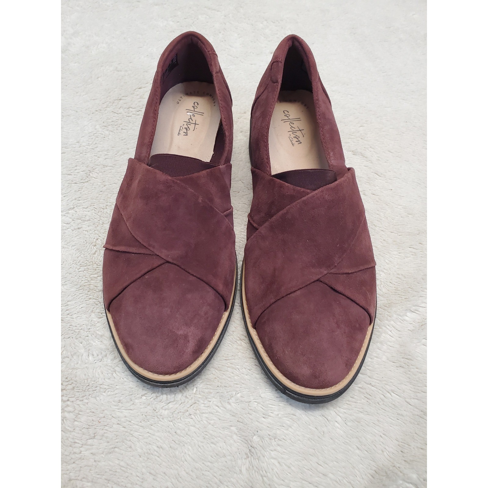 Clarks Burgundy Suede Loafers Shoe 9 Wide Classic Boho Minimalist Capsule Office