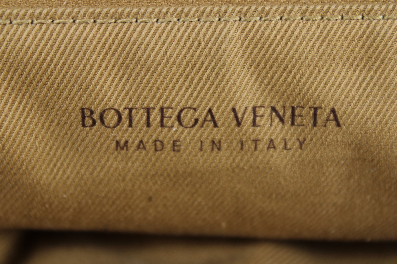 BOTTEGA VENETA Sand Beige Intrecciato Suede Medium JODIE Hobo Shoulder Bag