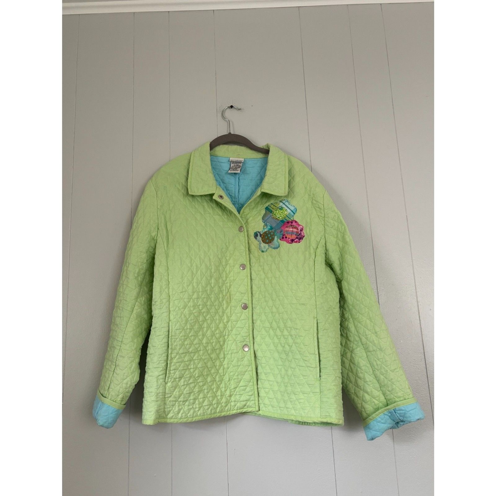 Vintage Quilted White Stag Green Jacket XL Floral Applique Embroidered Patchwork