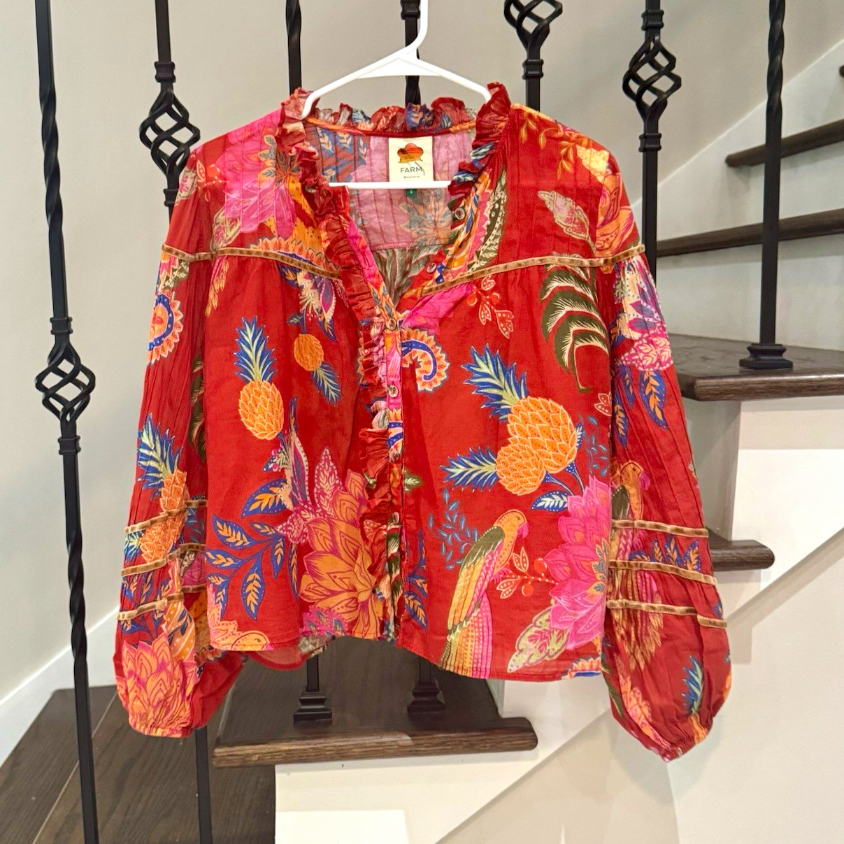 FARM Rio Women’s S Red Multicolor Floral V-Neck Puff Sleeve Ruffle Blouse