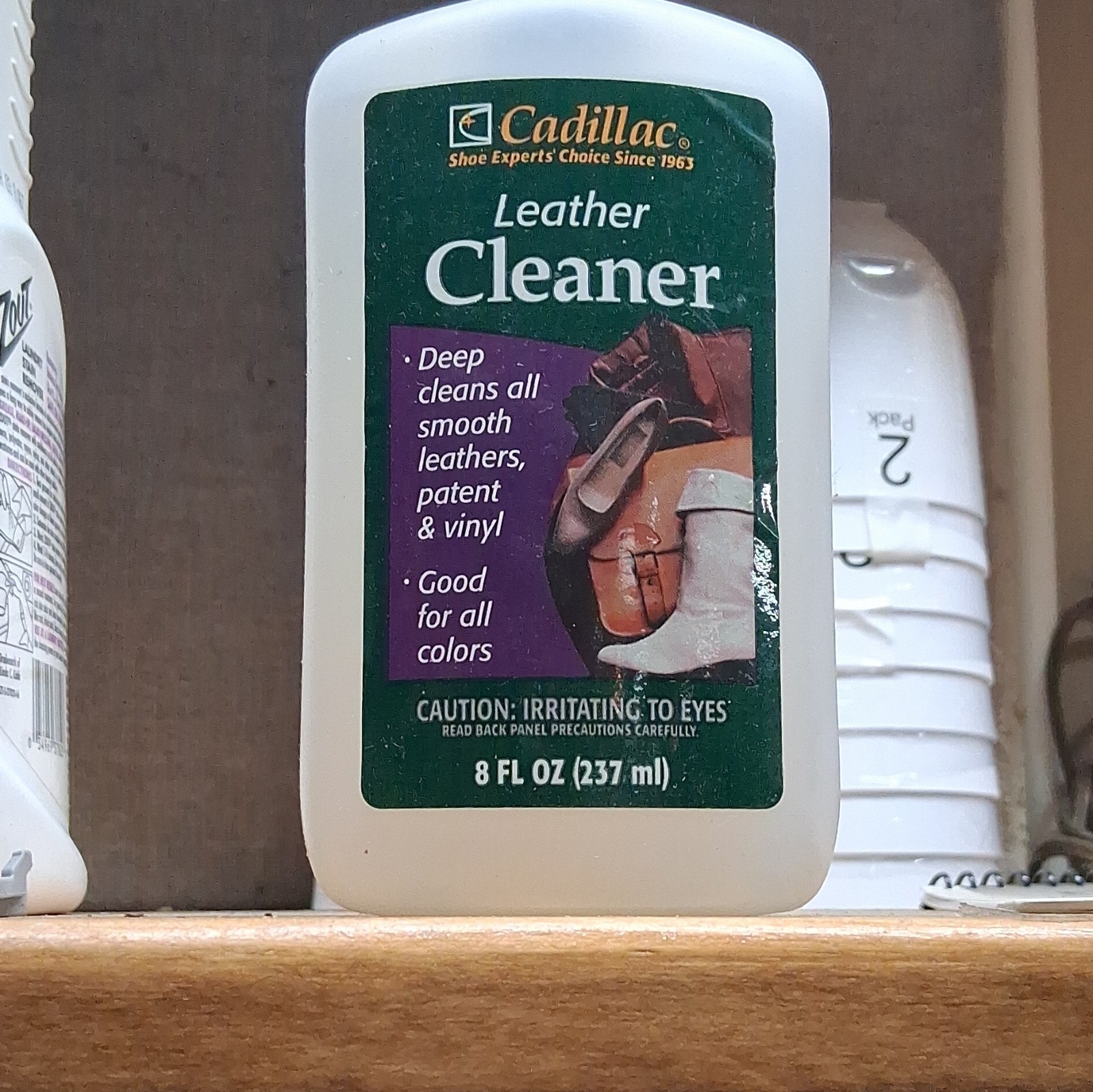Cadillac Leather Cleaner Shoe Cleaner 8 fl oz (237 mL)