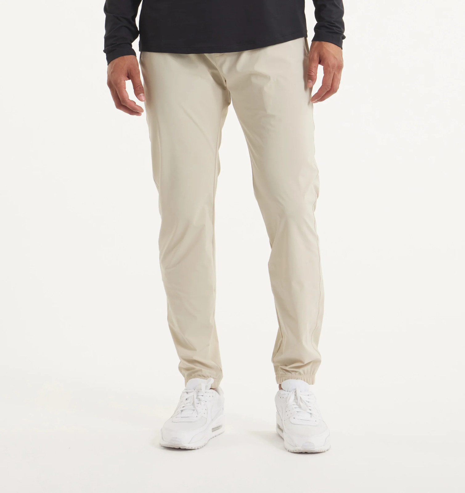 UNRL Men’s In-Flex Jogger III Pant Sahara Size Medium New With Tags – Stretch