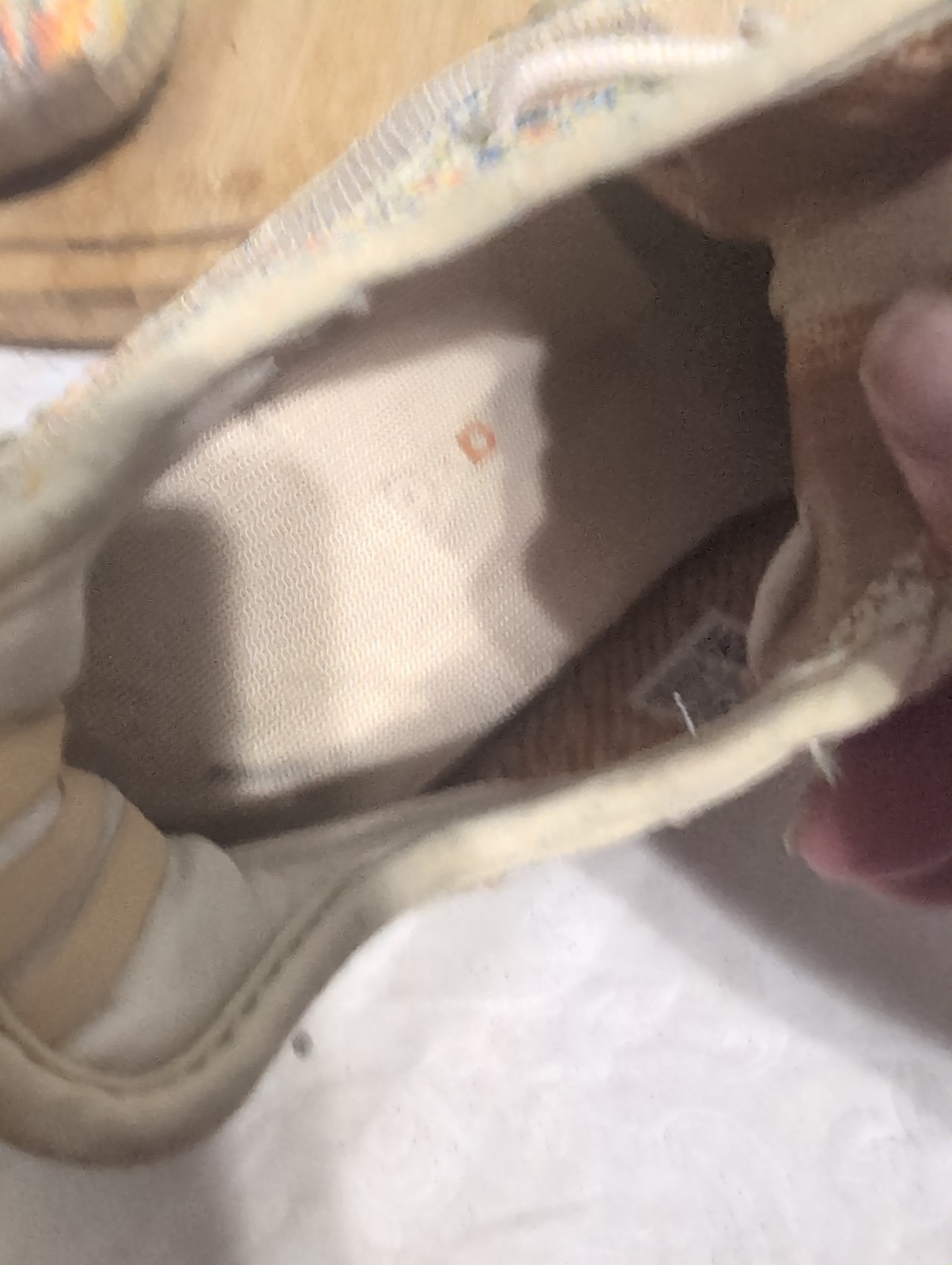 Yeezy Boost 350 V2 MX Oat – Men’s Size 7 Good Condition A1