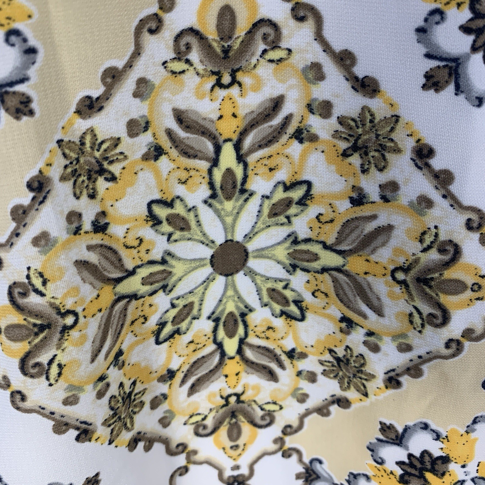Dandy Lion Yellow, Medallion Floral Tile Print Shift Dress Size SM Short Sleeve