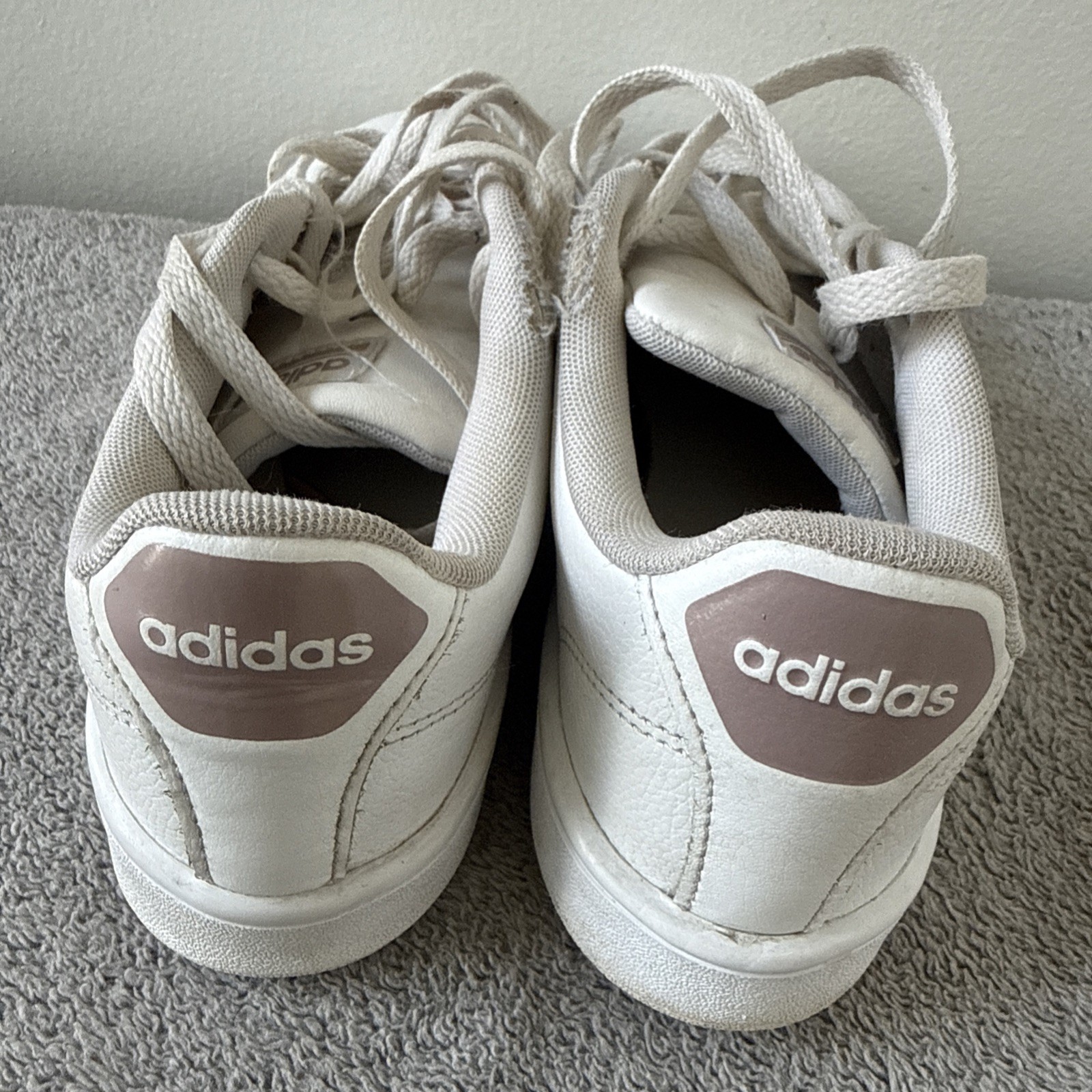 Adidas Cloudfoam Advantage DA9524 White Rose Gold Tennis Shoes Lace Up 7 US W