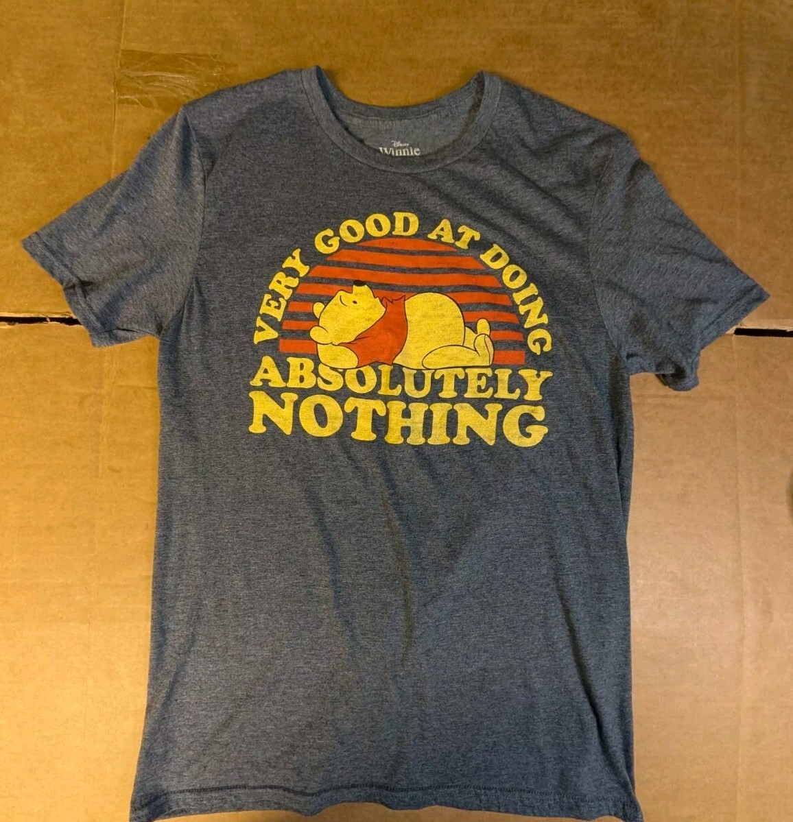 Disney Winnie the Pooh Good at Nothing Mens Classic Vintage T-Shirt Size Medium
