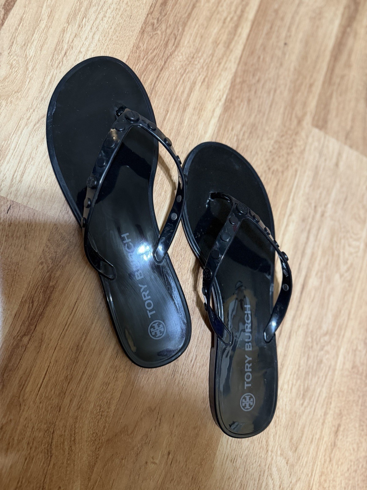 Tory Burch Women’s Black Rubber Thong Slip-On Sandals Logo Studded Straps