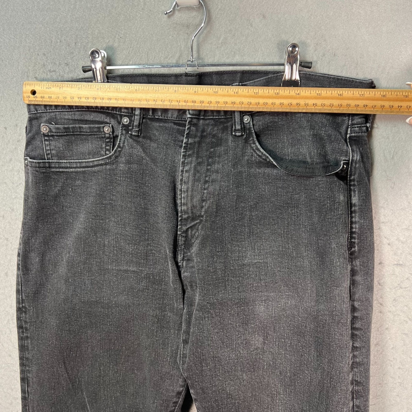 Gap Mens Size 34 x 34 Athletic Taper Jeans Gray Cotton Blend Denim