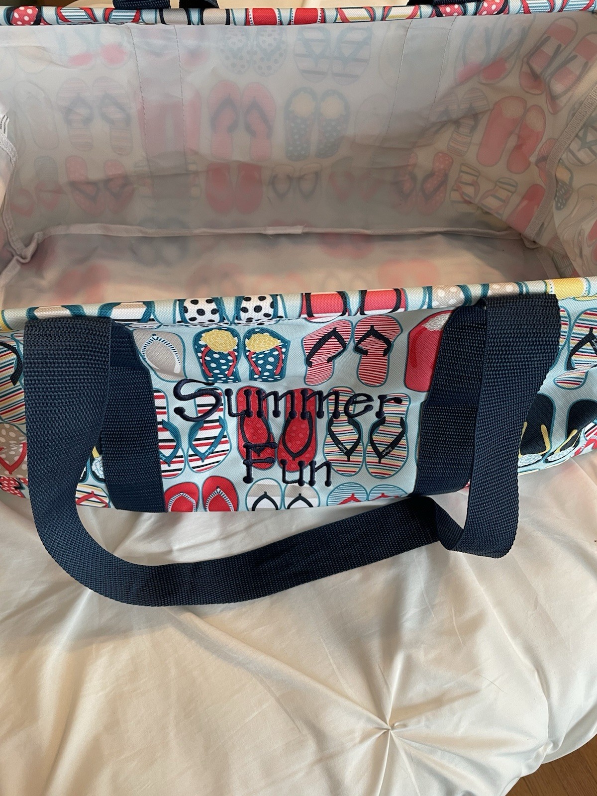 THIRTY ONE Flip Flop Fun Large Utility Tote Bag Blue Collapsible 22″ x 10″ x 10″