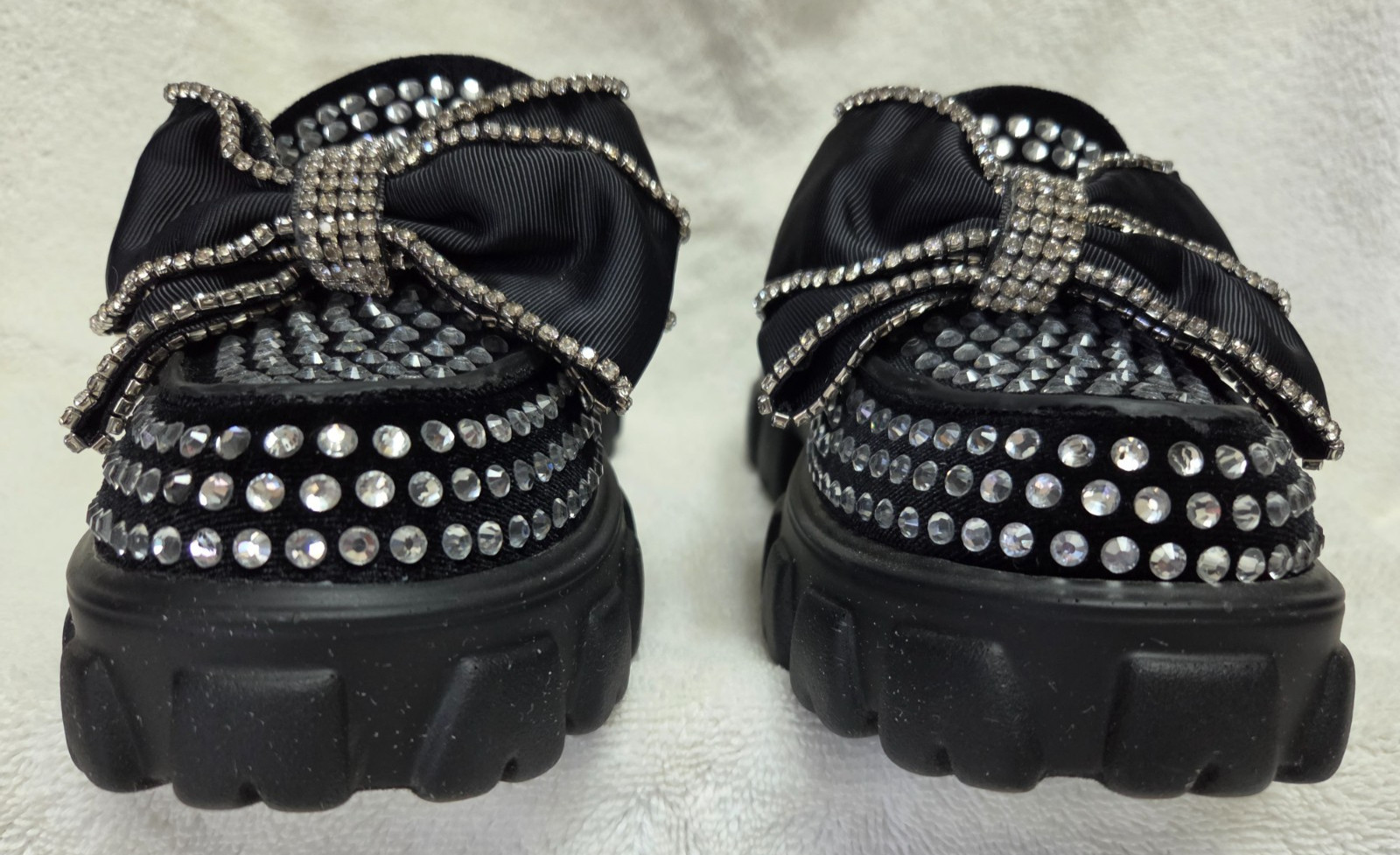 Betsey Johnson Vincent Bow Black Rhinestone Chunky Platform Loafer Women’s 5.5 M