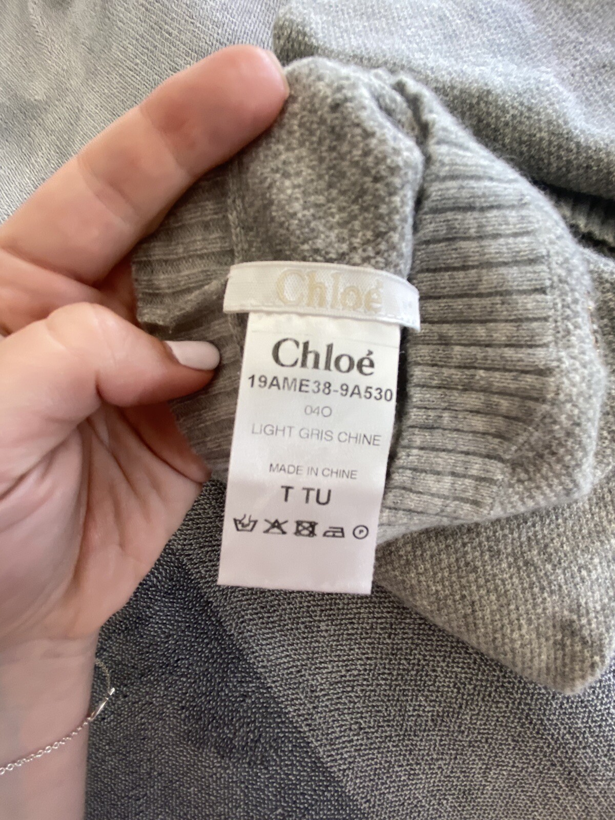 CHLOE CASHMERE SCARF long Light grey 248 x 17 cm Designer luxury Winter $1299