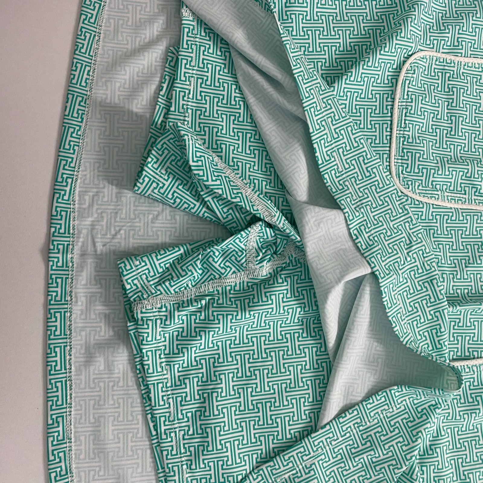 Renwick Patch Pocket Skort Size Large Pull On Aqua-Teal Golf Stretch