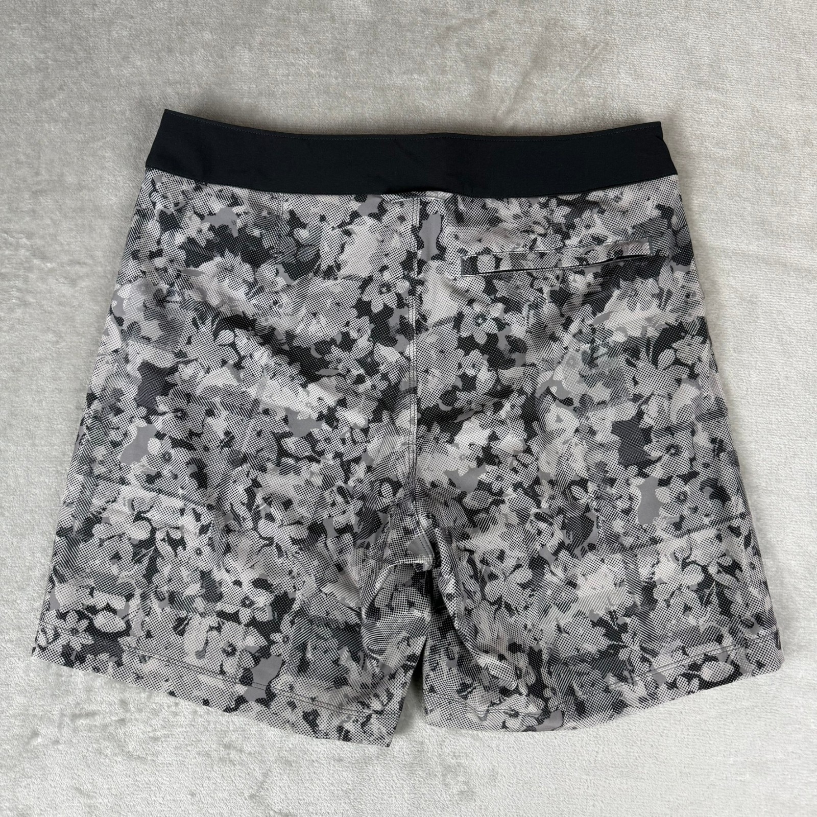 Rhone Point Break Board Shorts Mens 30 Smoked Pearl Stretch Lined $104 New NWT