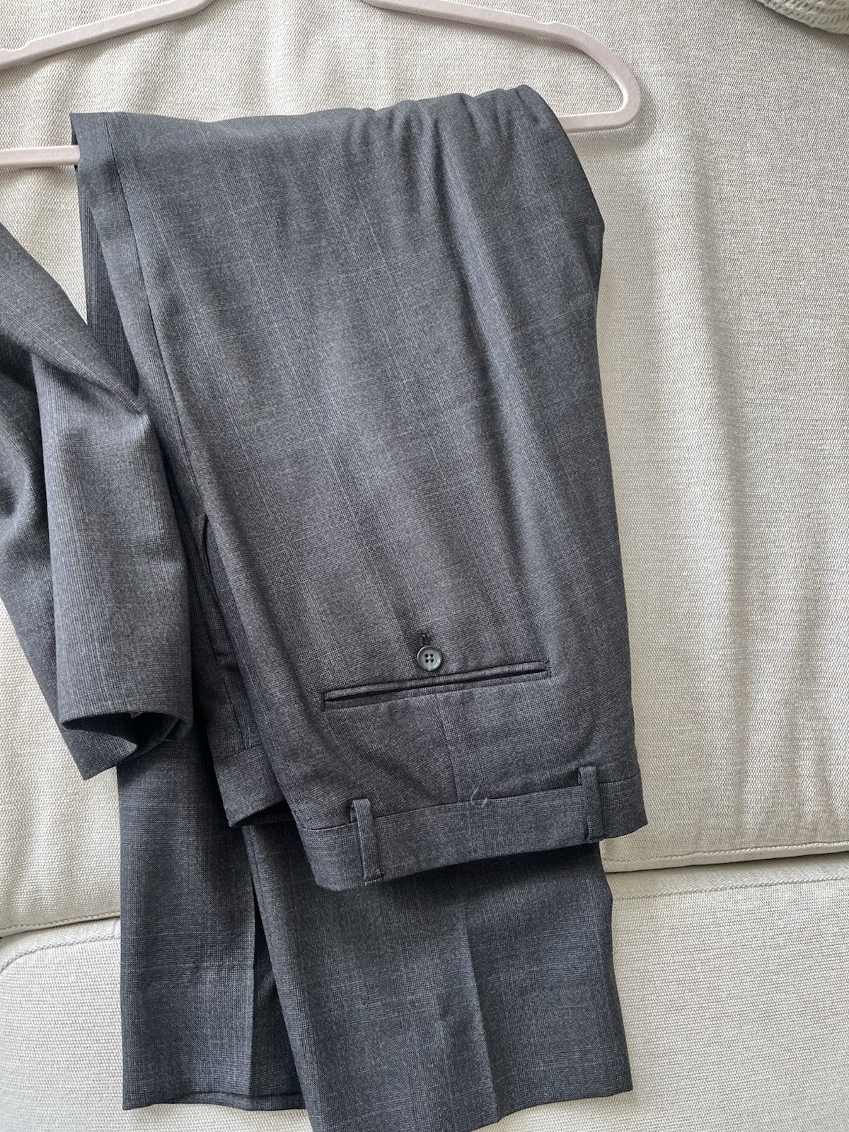 Jos. A. Bank Reserve Gray Wool Suit Super 130’s 42R 36×32 Tailored Fit