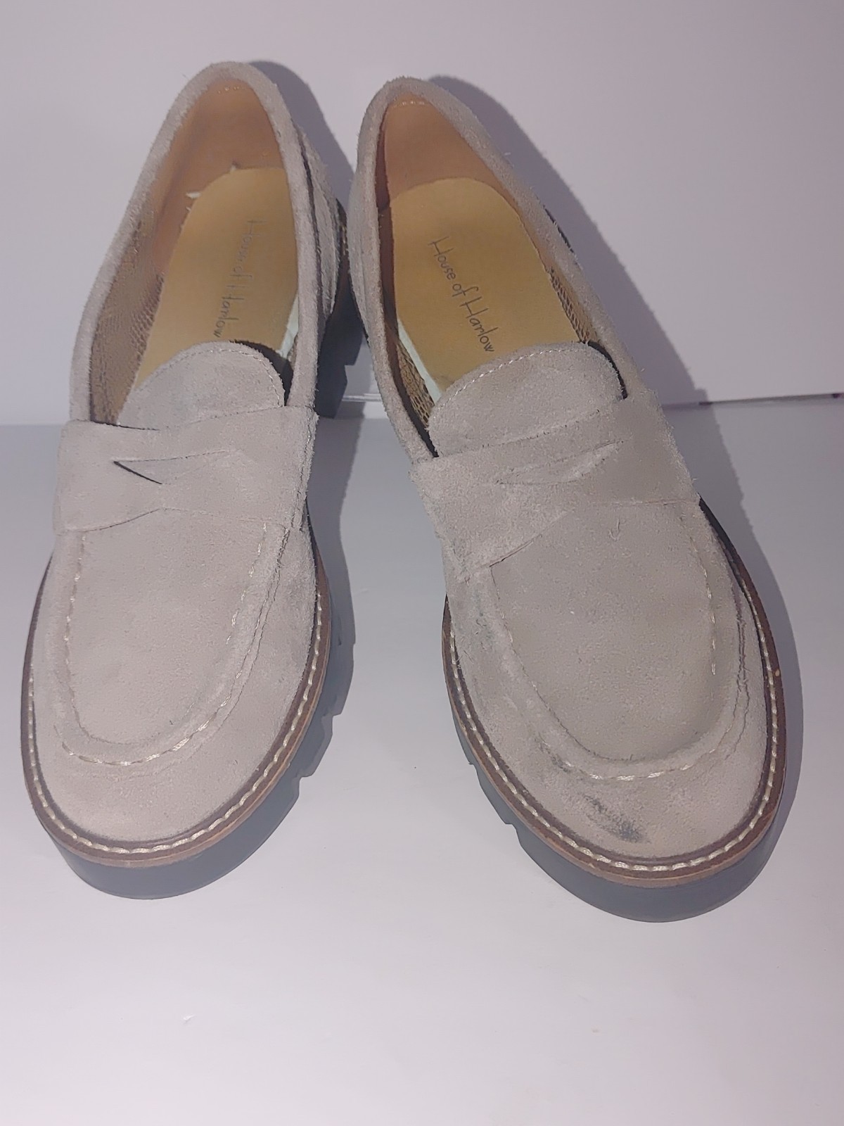 House of Harlow 1960 Womens 8.5M Suede Taupe Leather Penny Loafer Lug Sole Shoes