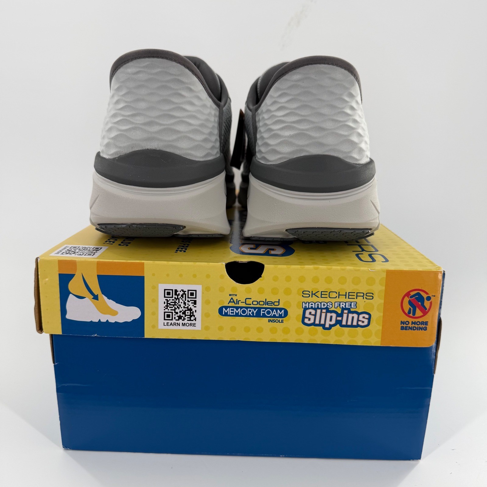 Skechers Mens Slip-ins D’Lux Walker 2.0 Grey Sneakers 232502WW Extra Wide 4E