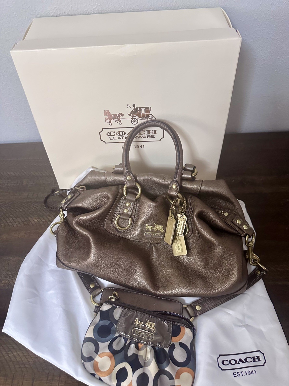 COACH Leather Madison Sabrina Satchel 12937 Gold Metallic Handbag & wristlet