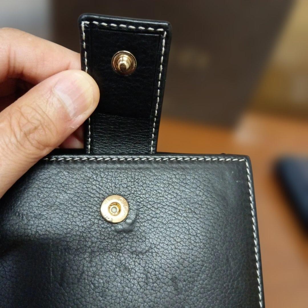 GUCCI Black Leather Bifold Wallet Double Snap Bill Compartment Coin Pocket