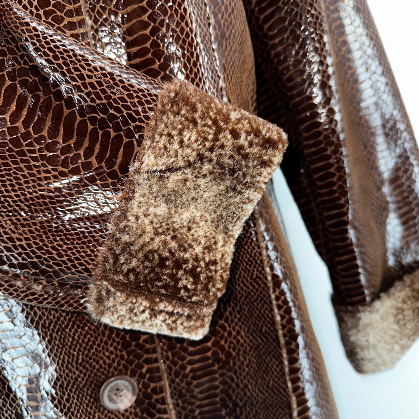 New Dennis Basso Snakeskin Faux Fur Trim Coat Brown Shiny Unique Outerwear M