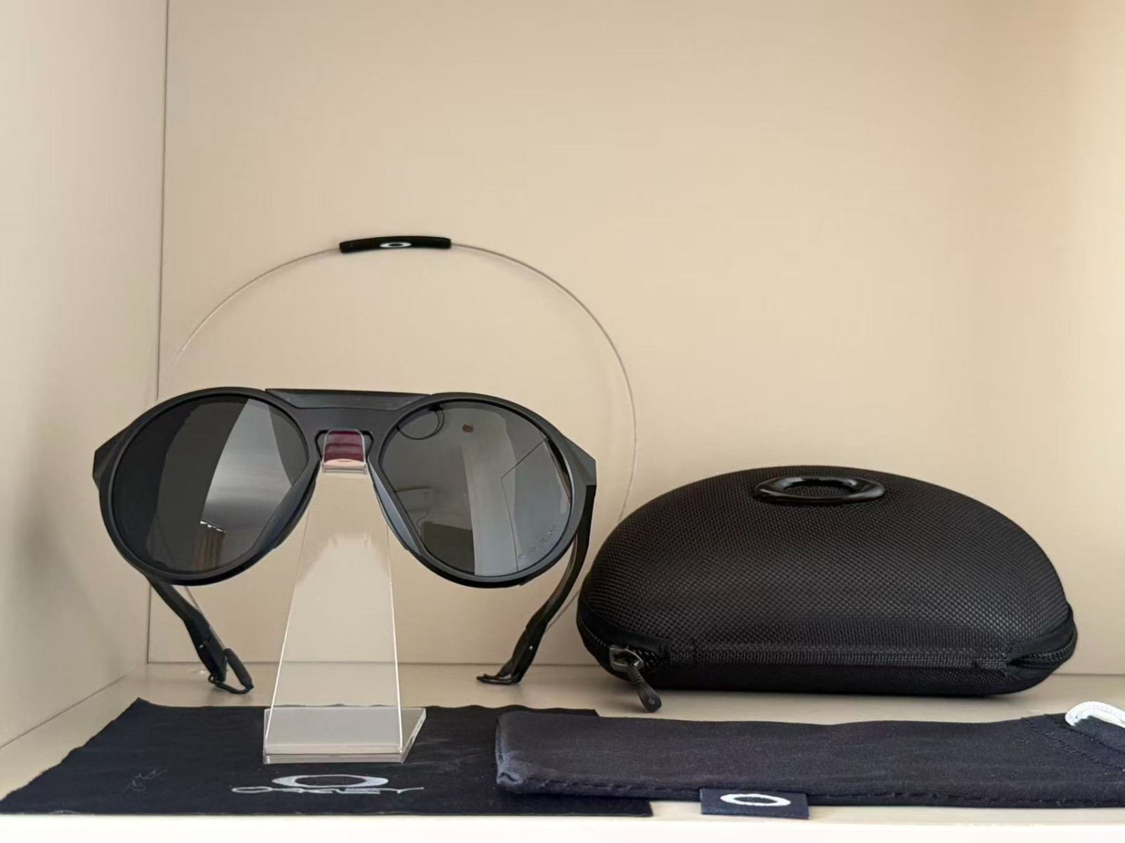 Oakley Clifden OO9440 PRIZM Black Lens Matte Black Frame Sunglasses