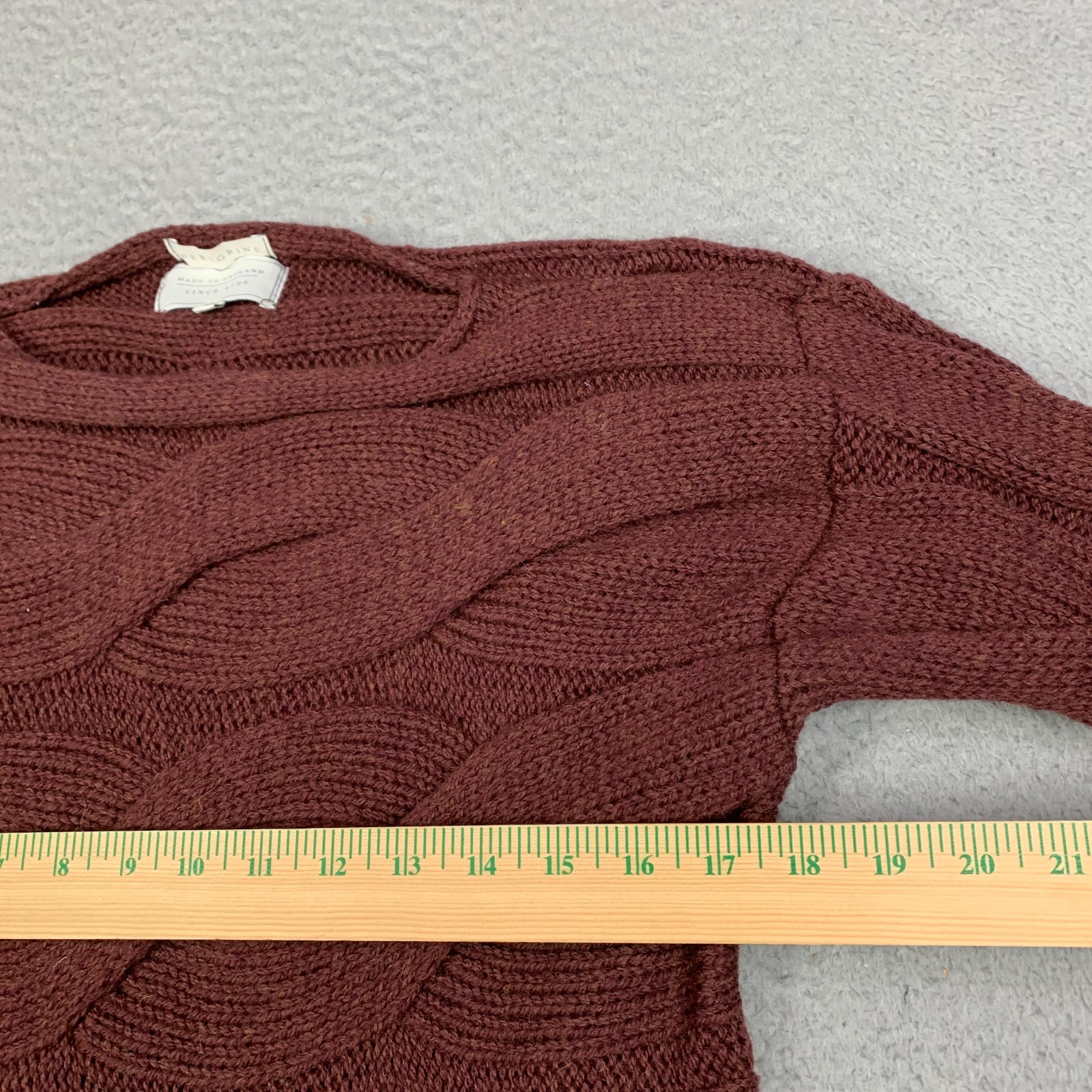 Peregrine Sweater Womens S 3D Knit Brown Made in England 100% Wool Cable Wavy