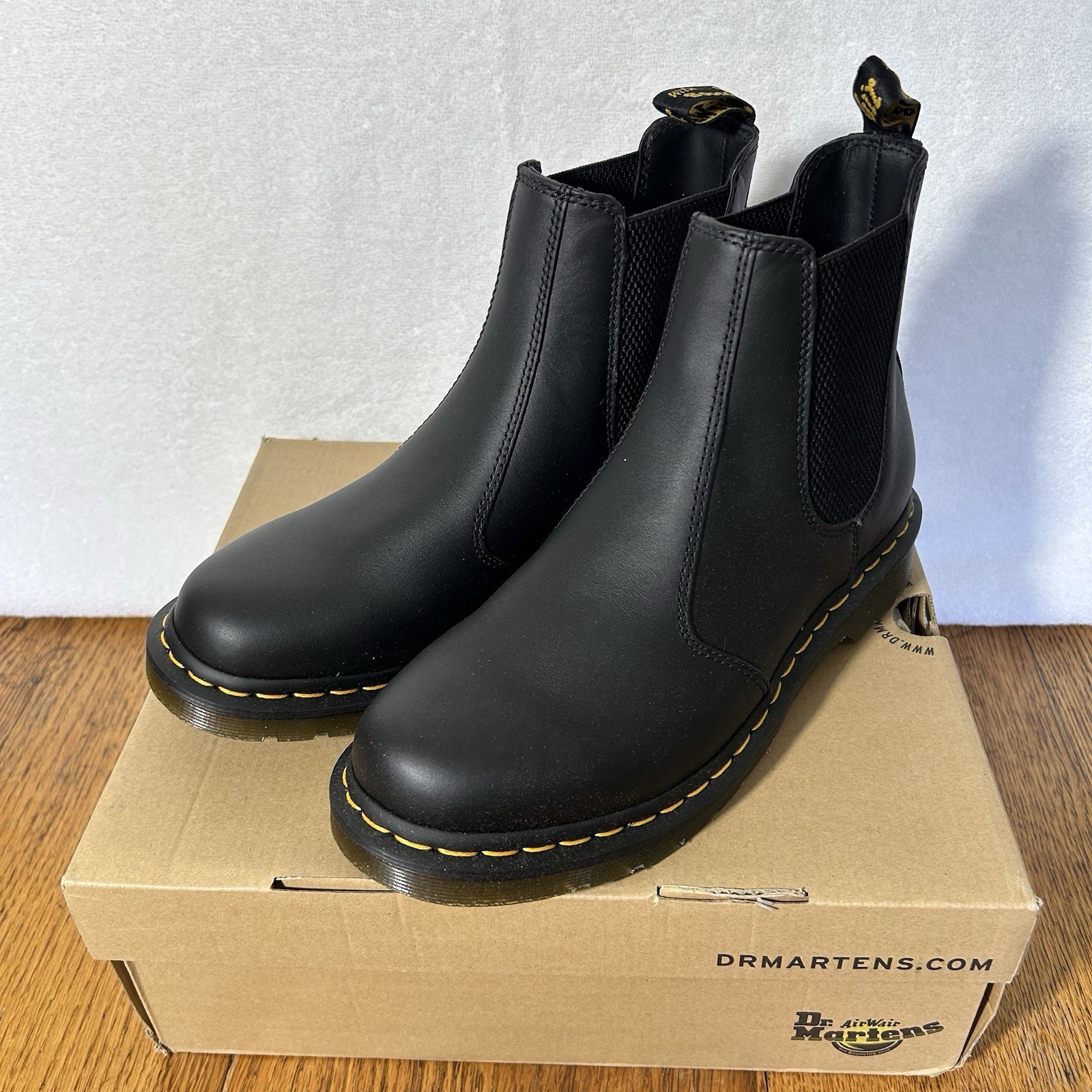 Dr Martens Womens Size 10 Black Leather Nappa 2976 Slip Resistant Chelsea Boots