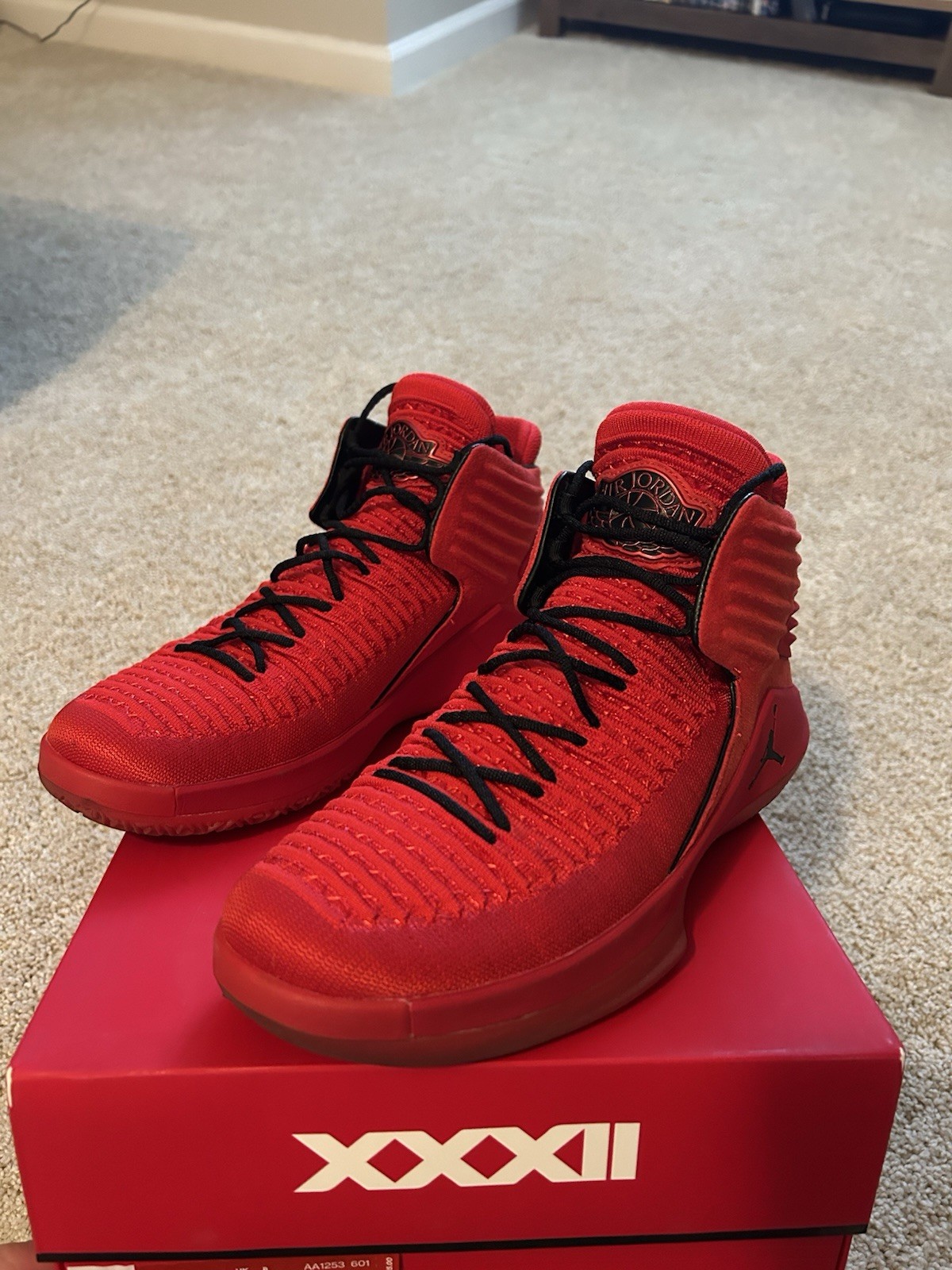 Jordan 32 XXXII Rosso Corsa