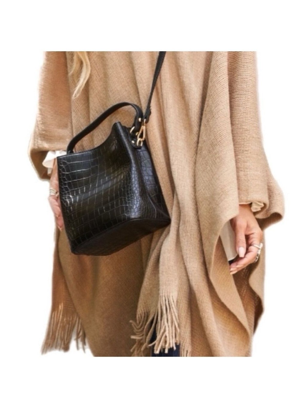 AOTA Elena black vegan leather handbag removable crossbody strap new with tag