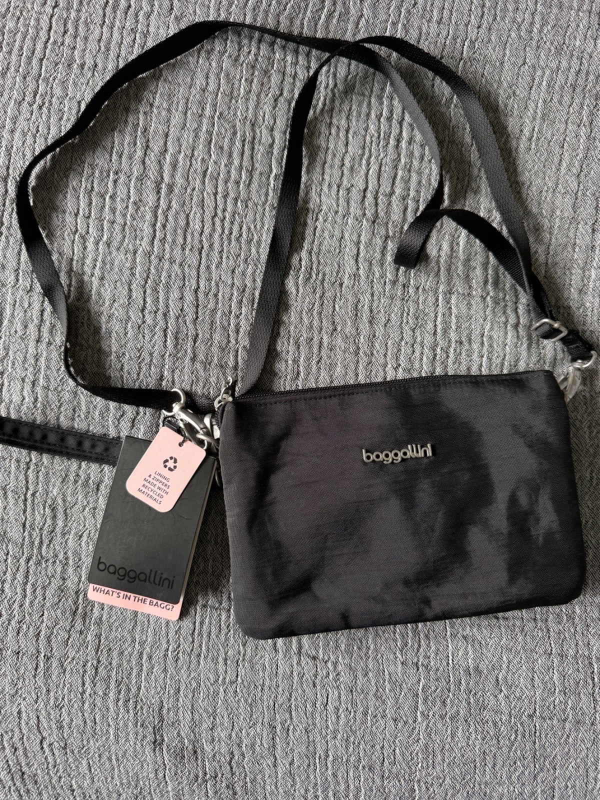 Baggallini Black Nylon Crossbody Organizer Purse Multi Zip Travel Bag With Strap
