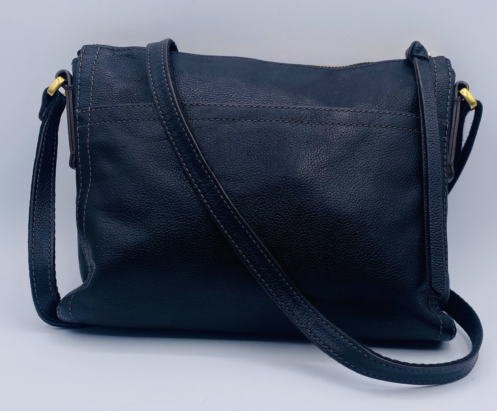 Fossil Fiona Black Pebbled Leather Thin Adjustable Crossbody Bag Front Pocket