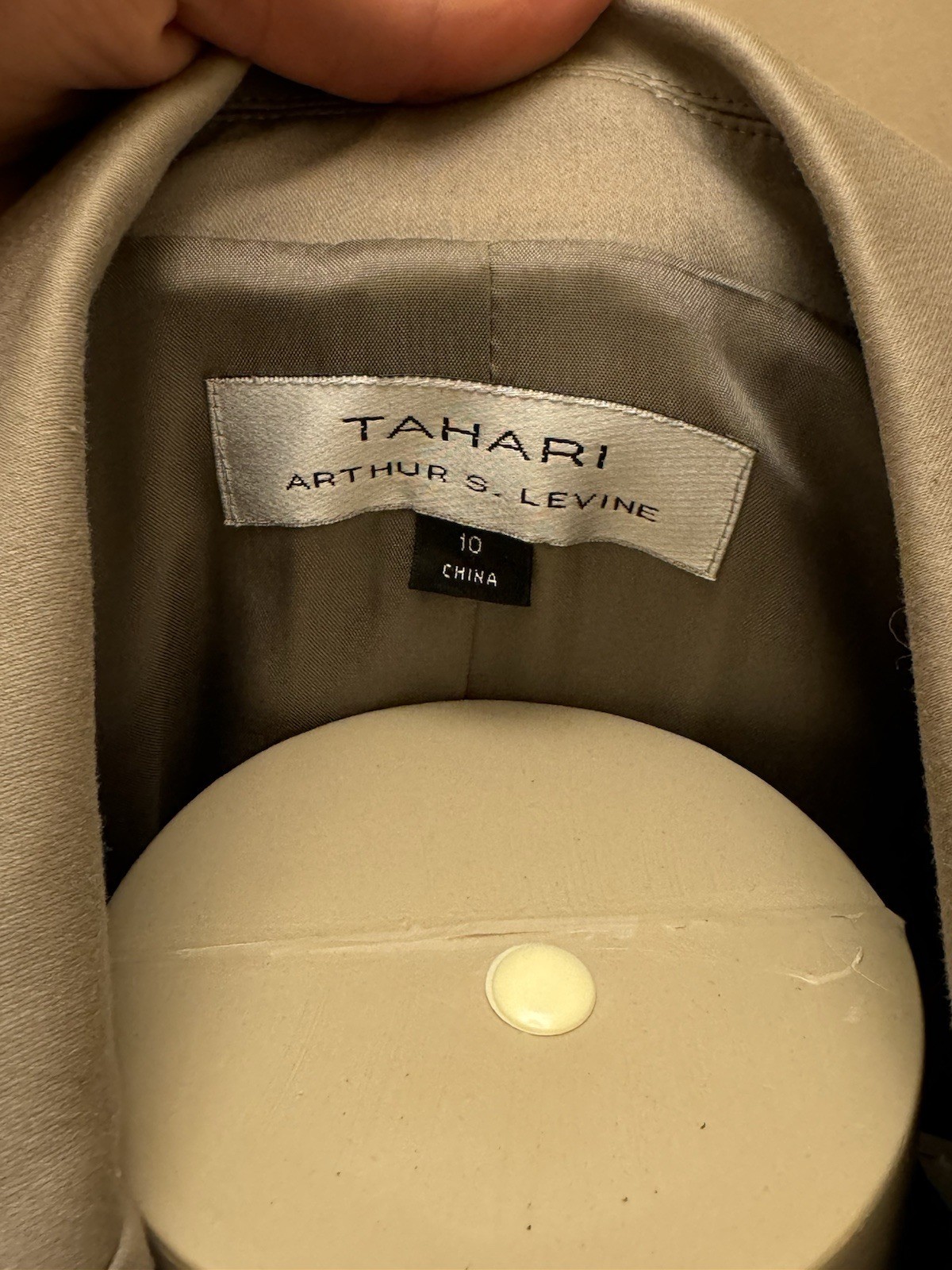 Tahari Arthur Levine Skirt Suit Set Sz 10 Gray Taupe Peplum Jacket Pencil Skirt