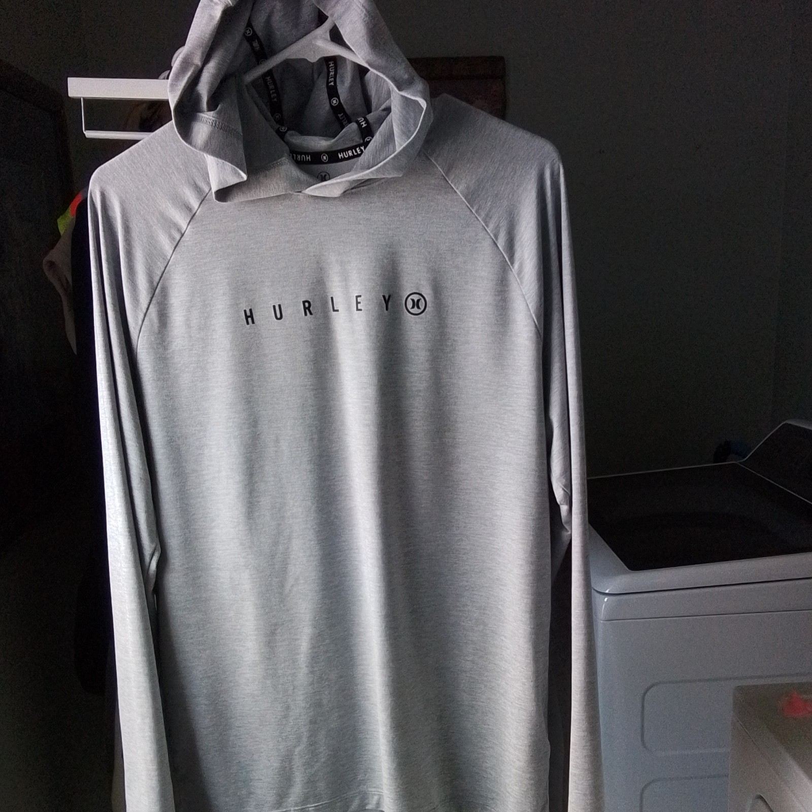 Hurley Men’s Gray Pullover Hoodie Logo Accent Long Sleeve Size M