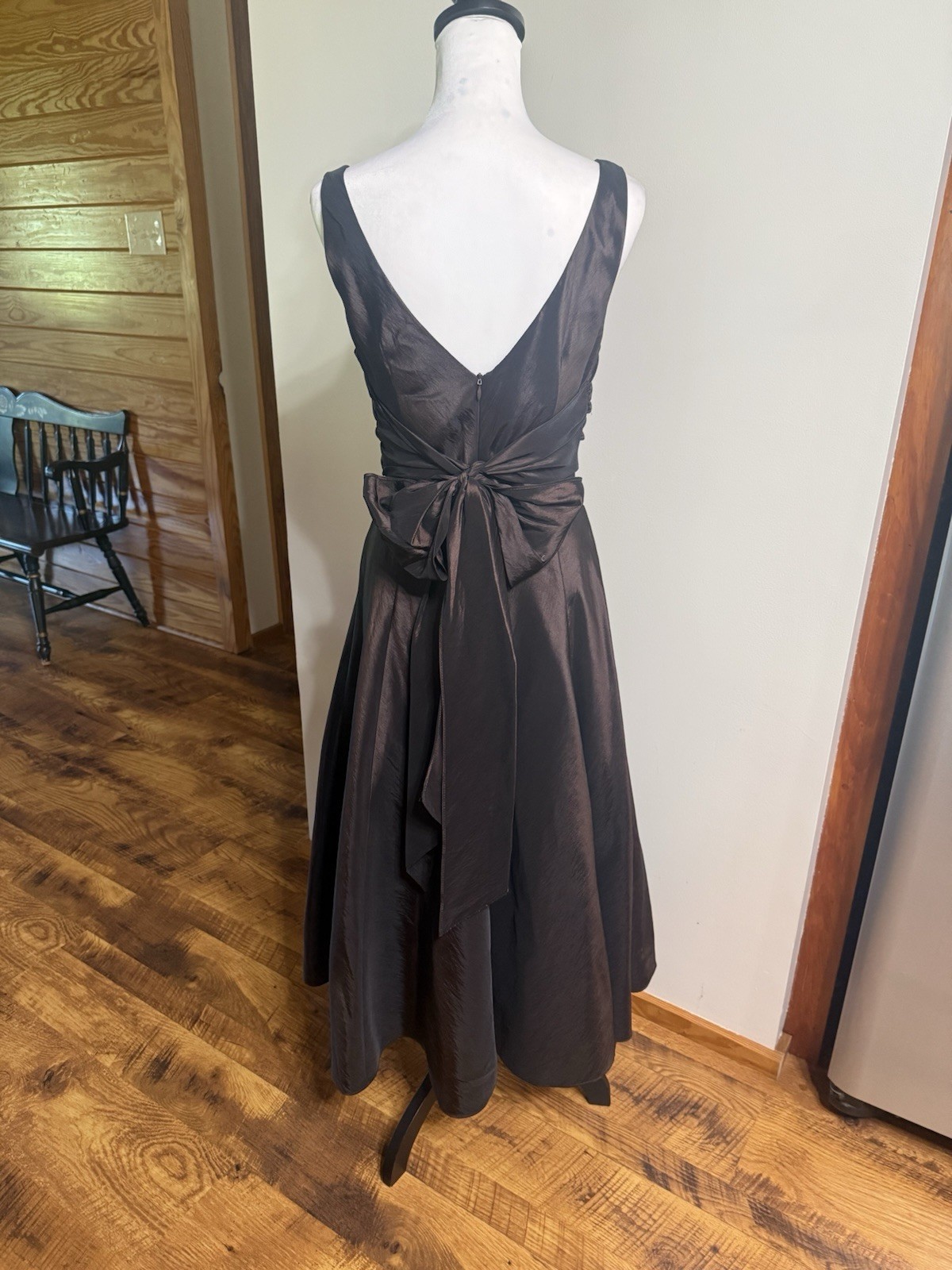 VTG SL Fashions Princess Cut Whimsy Midi Dress M Romantic Iridescent