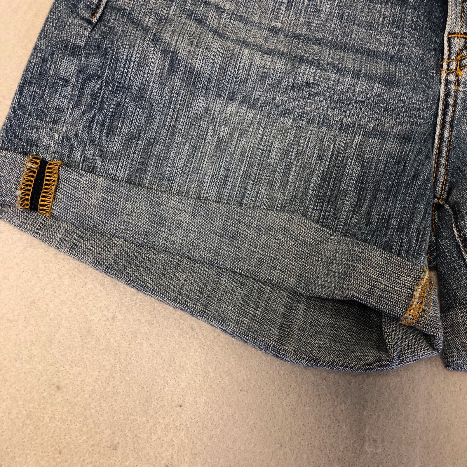 7 For All Mankind Mid Roll Shorts Womens 26 2 Blue Denim Classic Festival Summer