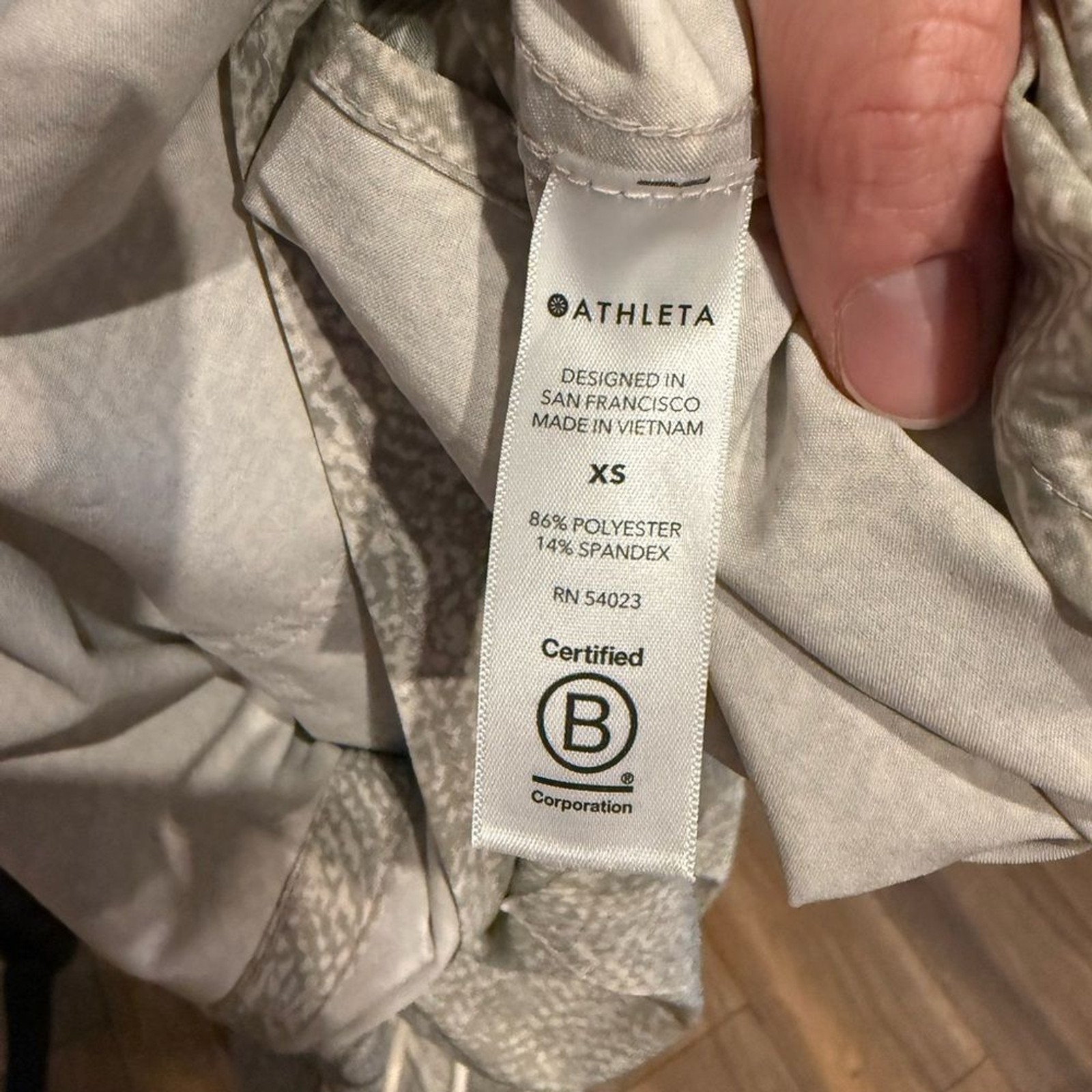Athleta | Zuma Light Gray Long Sleeve athletic dress size XS