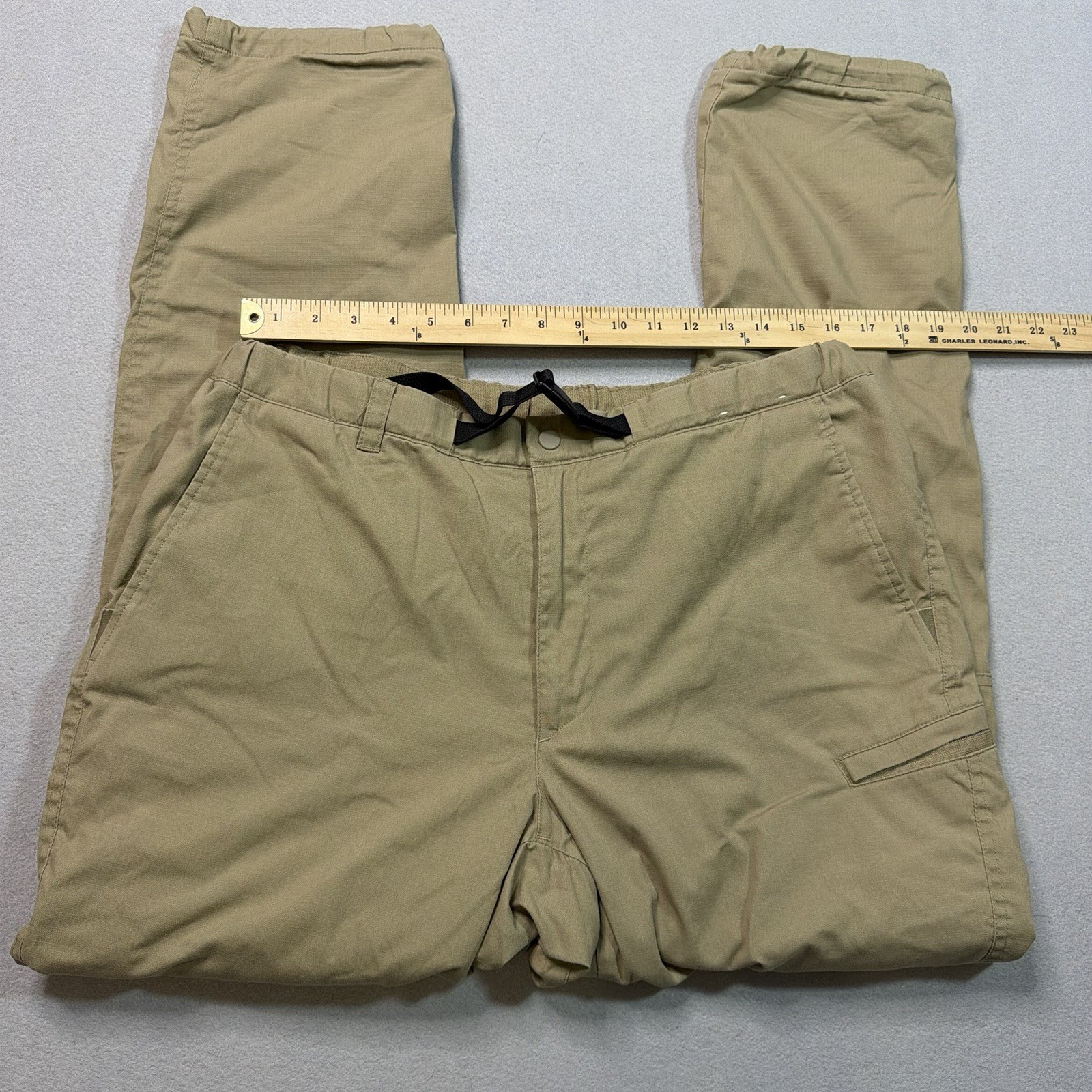 UNIQLO Men’s Beige Fleece Lined Heattech Pants Cotton Blend 33-36 Waist
