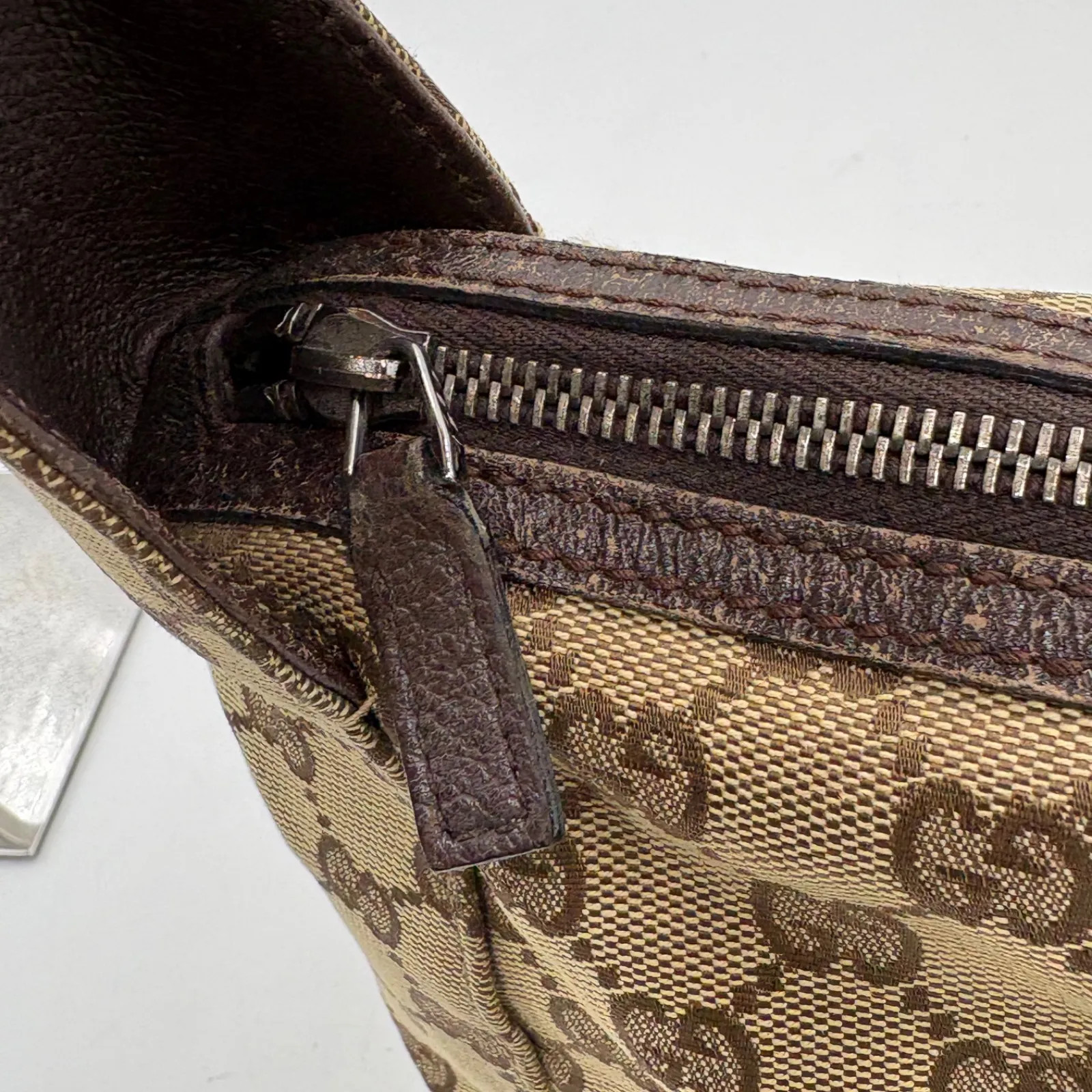 Auth GUCCI GG Canvas Shoulder Bag Brown 113023 2Y8671