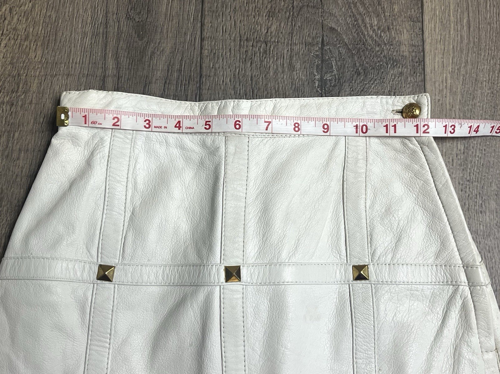 Vintage Margaret Godfrey White Leather Skirt W/ Gold Studs Size 4 Lined Side Zip