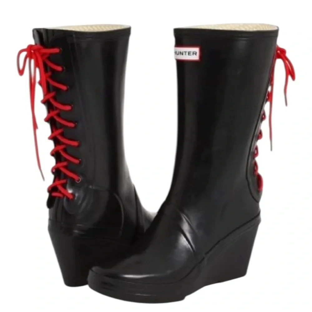 HUNTER Verbier Wedge Rain Boots Gloss Black Lace Up Back W10