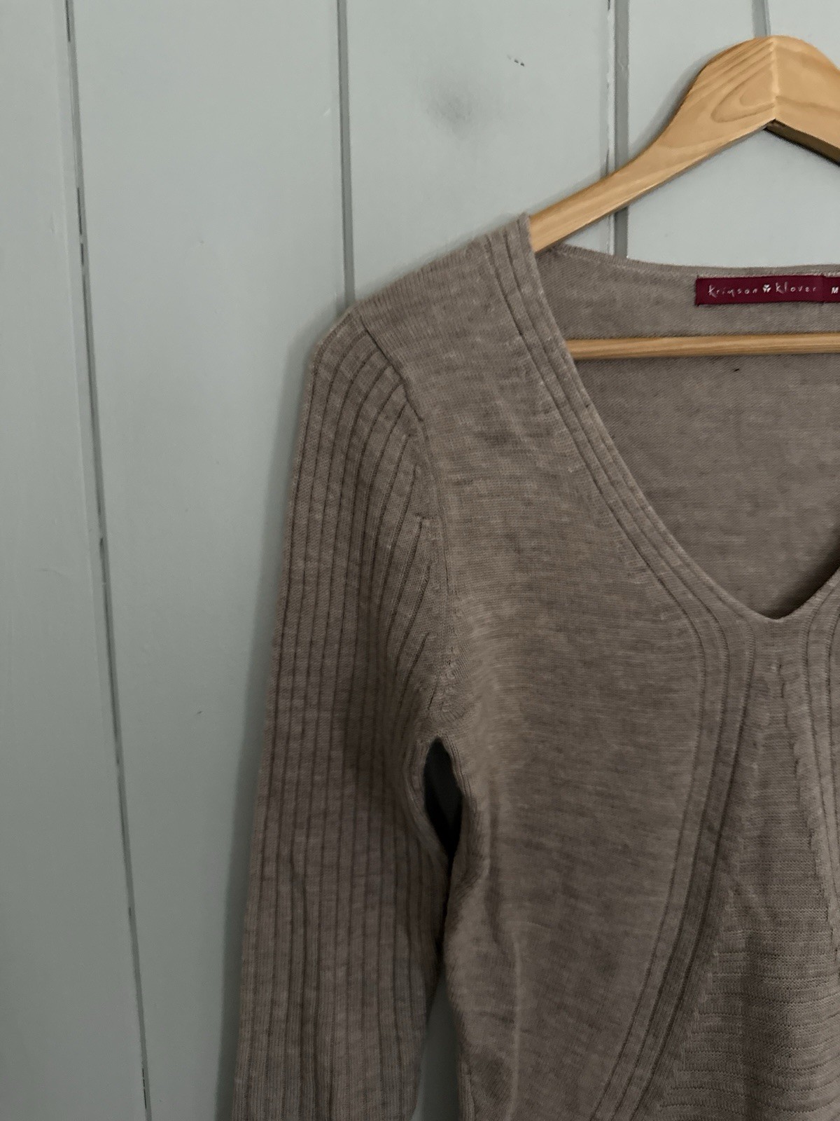 Krimson Klover Sweater M Medium Tan Brown 100% Wool Ribbed V Neck Casual
