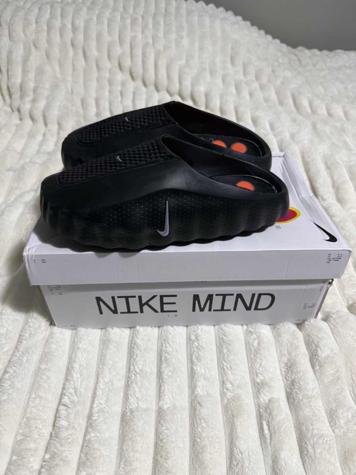 Nike Mind 001 Men’s Slide Sandal Black Breathable Slip-On US 7 EU 40