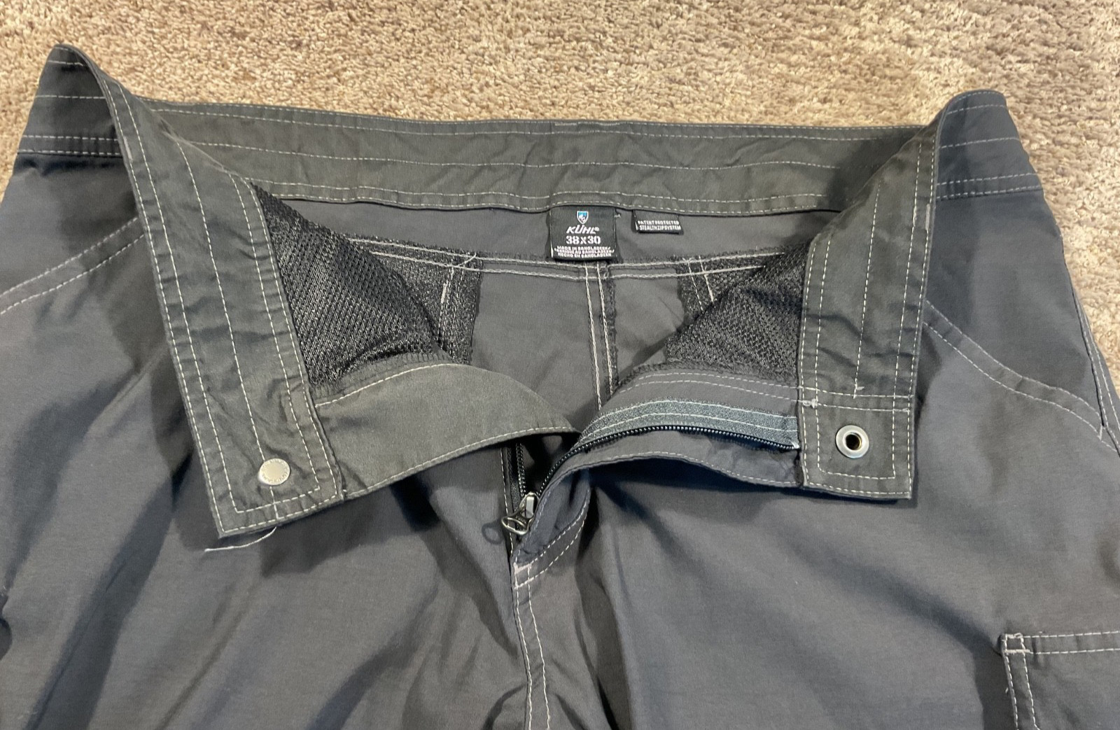 KUHL Renegade Convertible Stealth Cargo Pants Mens 38×30 Black