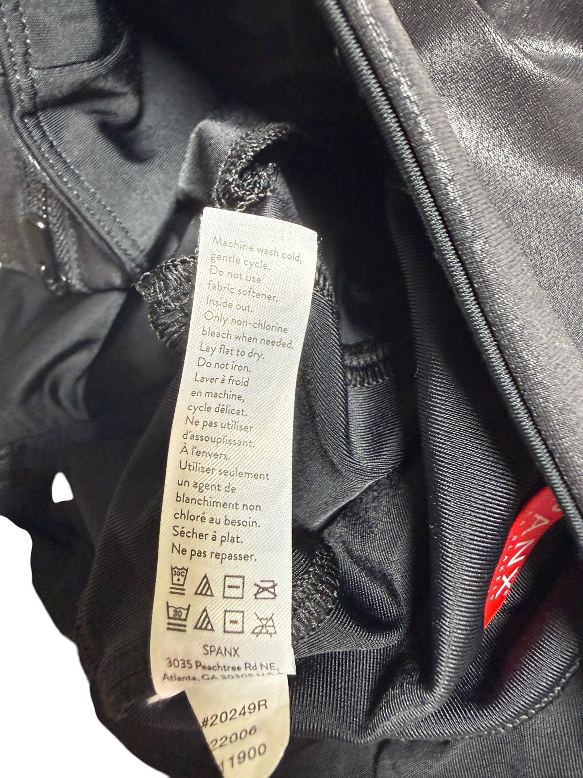 Spanx Faux Biack Leather Woman’s Large Leggings Classic Front Zippers Skinny