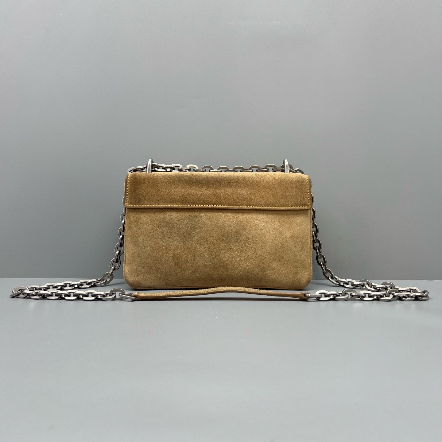 Prada Pre-Owned Authentic Chain Bag 24*15*6cm Nubuck Free Tracked Shipping