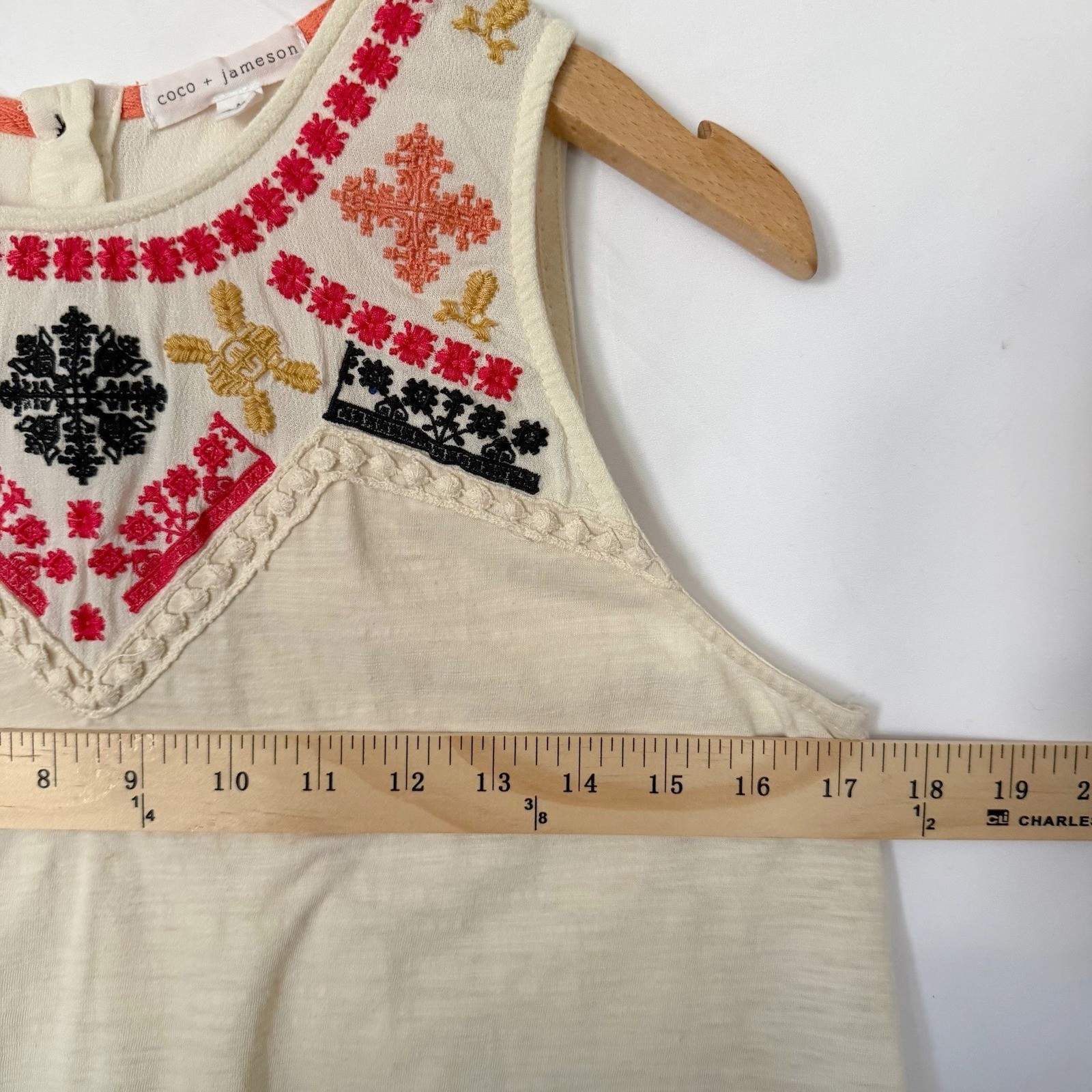 Coco + Jameson Embroidered Boho Womens Medium Ivory Top Festival