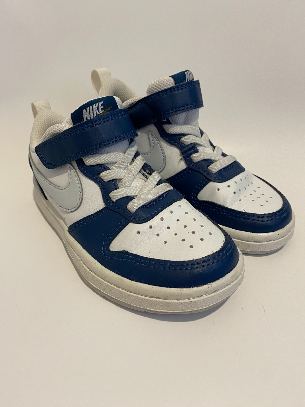(Size 10.5c) Nike Court Borough 2 Low White Valerian Blue FREE SHIPPING