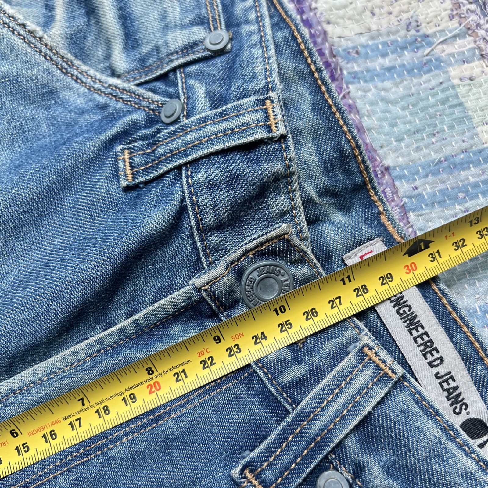 Vintage Levi’s Engineered Twisted Denim Jeans fits 34×32