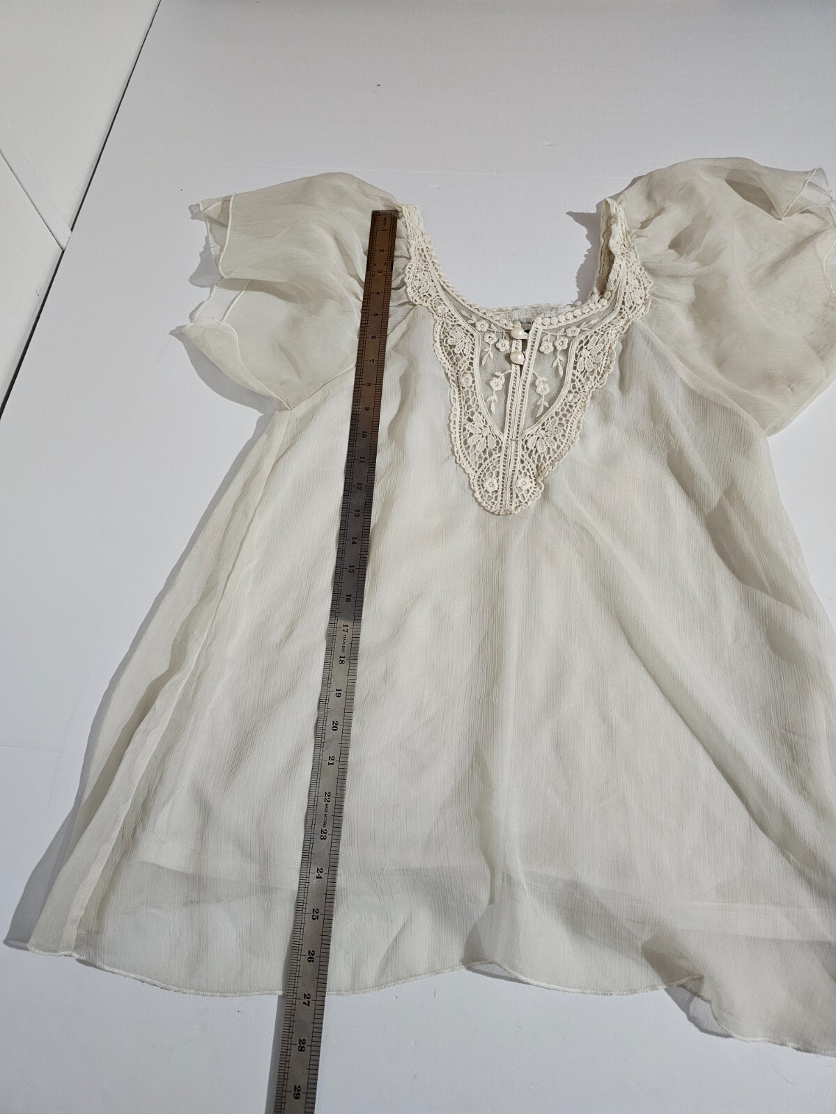 Forever 21 Semi Sheer Blouse with Lace & Pearl Detail and Embroidery Detail Sz M