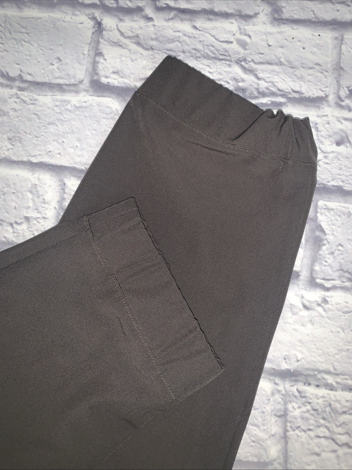 Vuori Transit Jogger Men’s XXL Olive Green Technical Stretch Pants V417